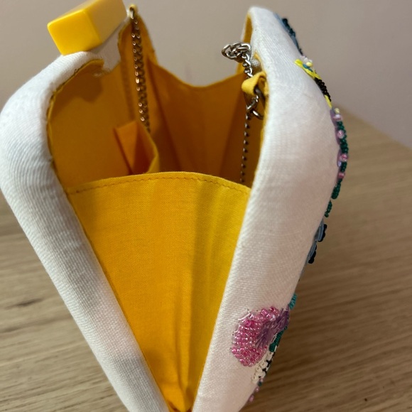 Handbag - Picture 4 of 7